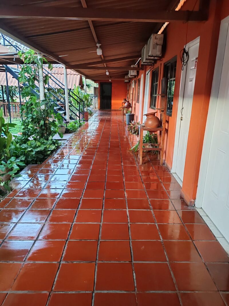 HOTEL MONTE OSCURO - Imagen 3