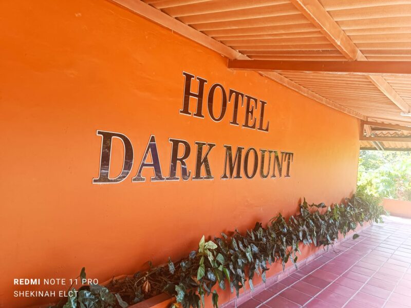 HOTEL MONTE OSCURO - Imagen 2